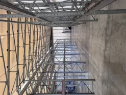 Scaffalatura industriale usata
