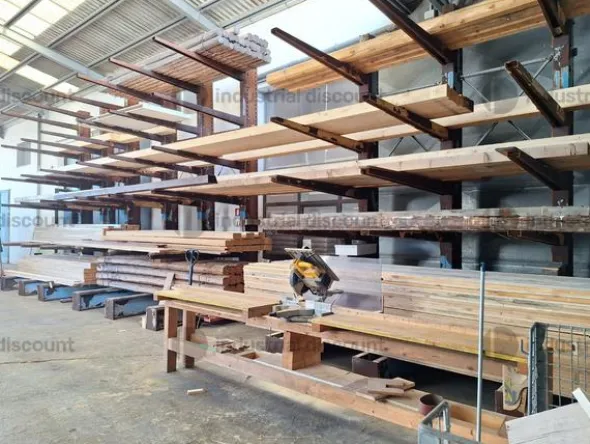 21#9933 Scaffalature