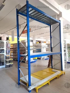 2#8677 Scaffalature