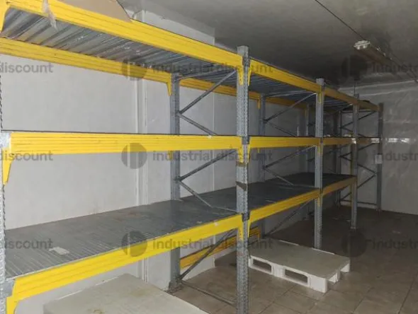 10#10184 Scaffalature