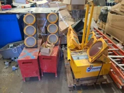 4#9183 Scaffalature e attrezzatura