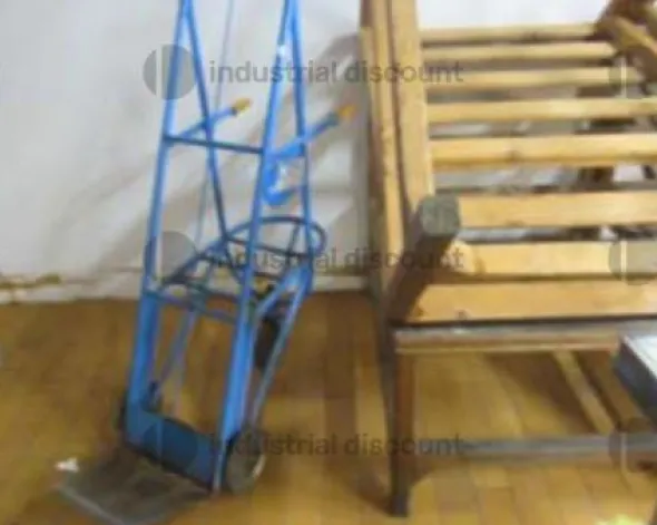 32#9809 Scaffalature ed espositori