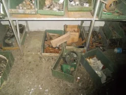 36#5325 Scaffalature e materiale ferroso