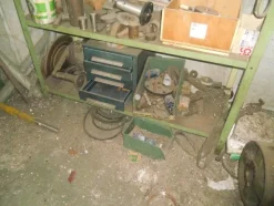 36#5325 Scaffalature e materiale ferroso