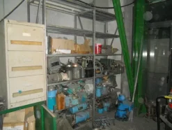 36#5325 Scaffalature e materiale ferroso