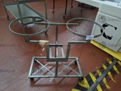40#9770 Scaffalature, tavoli, carrelli