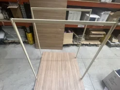 Scaffalature usate per negozio