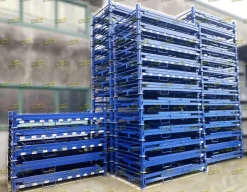 Scaffali mobili usati e ripiegabili per pneumatici