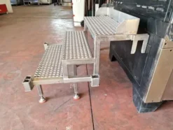 scaletta inox per impastatrice usata