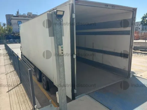 4#9463 Scania CVR 164