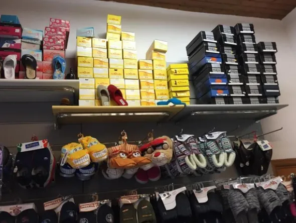 2#5149 Scarpe