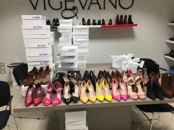 8#5557 Scarpe e tessuti