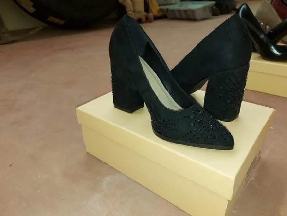 2#5540 Scarpe uomo e donna