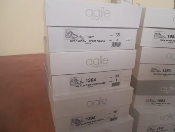 2#5540 Scarpe uomo e donna