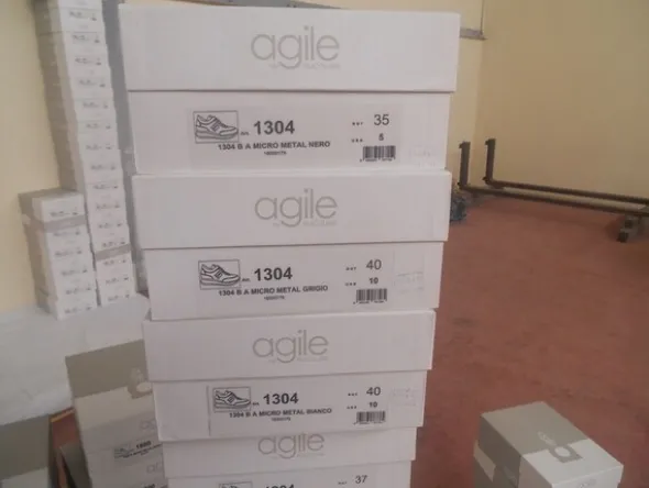 2#5540 Scarpe uomo e donna