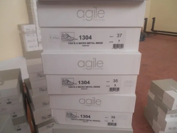2#5540 Scarpe uomo e donna