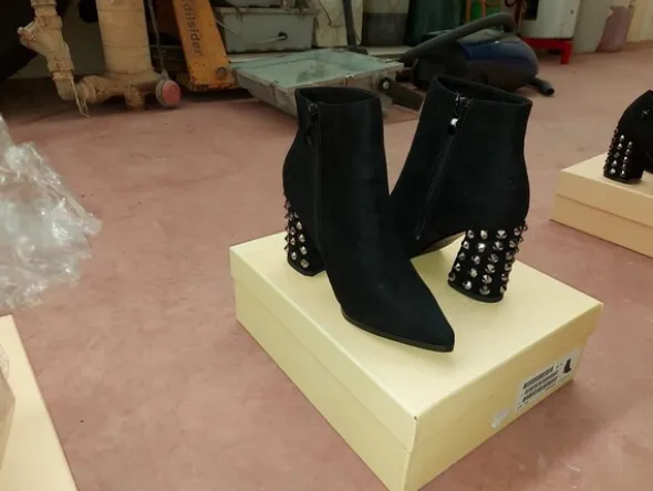 2#5540 Scarpe uomo e donna