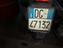 1#4983 Scooter Honda SH300