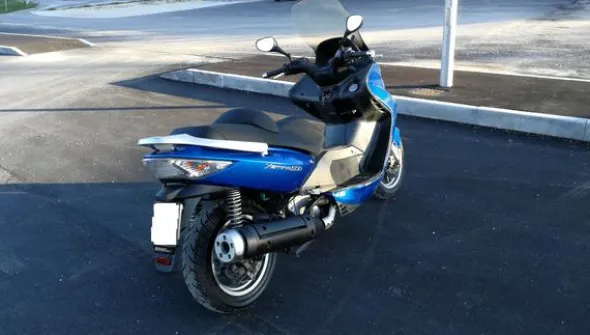 56#3952 Scooter Kymco Exciting 500