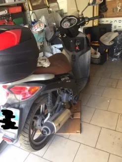 Scooter Malaguti Centro 160 ie cc153 Kw 9