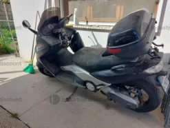 3#9052 Scooter Yamaha