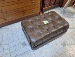 37#9481 Sedia Frag con pouffe e comodini