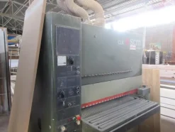 3#5855 Sega a nastro Centauro e calibratrice Scm
