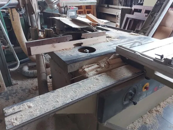 3#8326 Sega a nastro Centauro e Toupie Scm