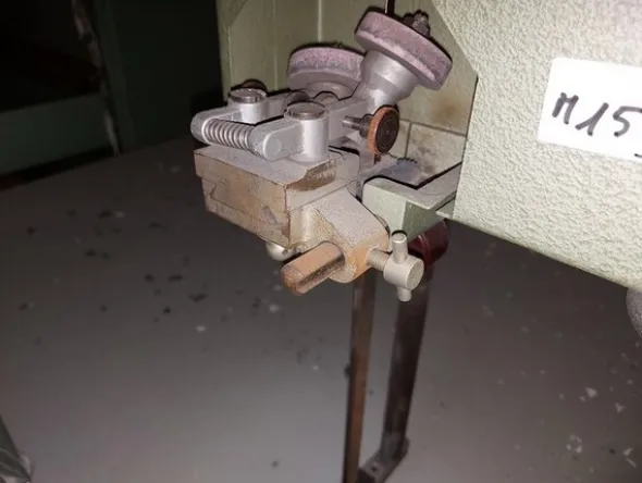 155#6059 Sega a nastro per tessuto Kuris e pressa adesivatrice