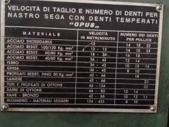 Sega a Nastro Verticale OPUS 400 con Saldatrice USATA