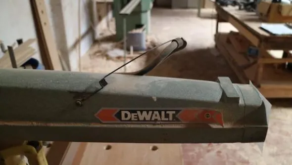 6#3629 Sega L'Invicta e Dewalt