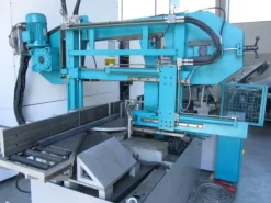 Segatrice a nastro MACO BTR 400 automatica