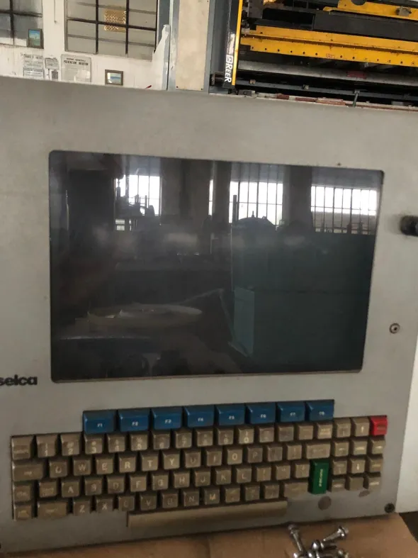 Selca S1200V
