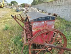 392#8349 Seminatrice Ubaldi e Trinciaballe