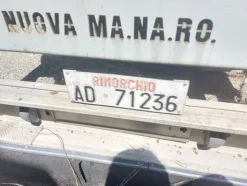 6#7713 Semirimorchio con cisternaNuova Ma. Na. Ro