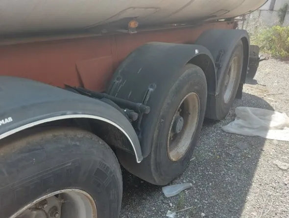 3#7713 Semirimorchio con cisterna Officina Serbatoi meccanici e Affini