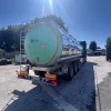 SEMIRIMORCHIO CON CISTERNA TRASPORTO LIQUIDI