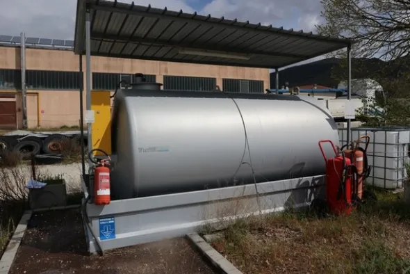15#7092 Serbatoio per gasolio Demo e box in lamiera