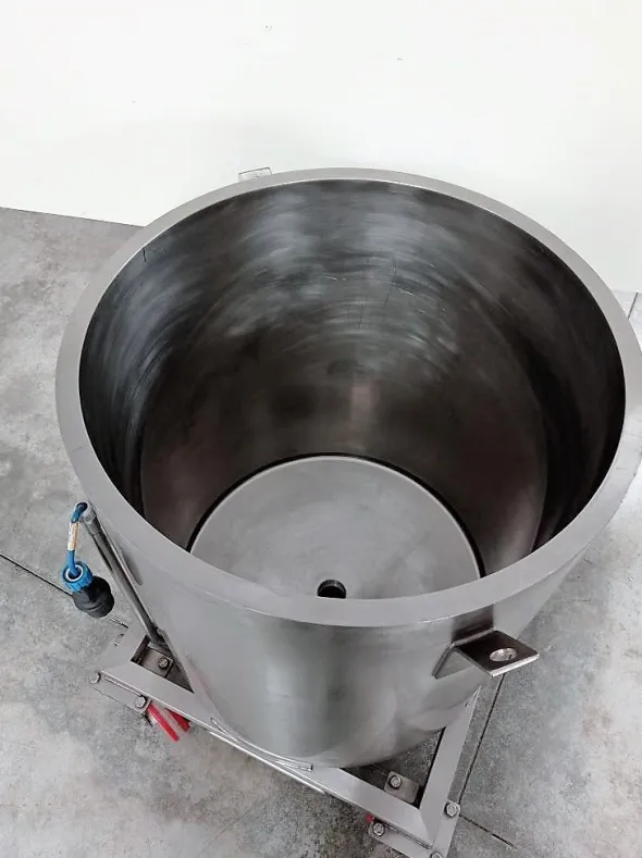 SERBATOIO RISCALDATO CARRELLATO(COD. MF-PR-SER-216)