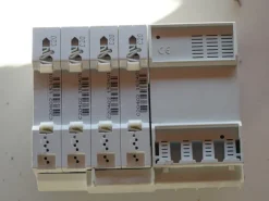 SIEMENS Interruttore magnetotermico 400V 4 poli