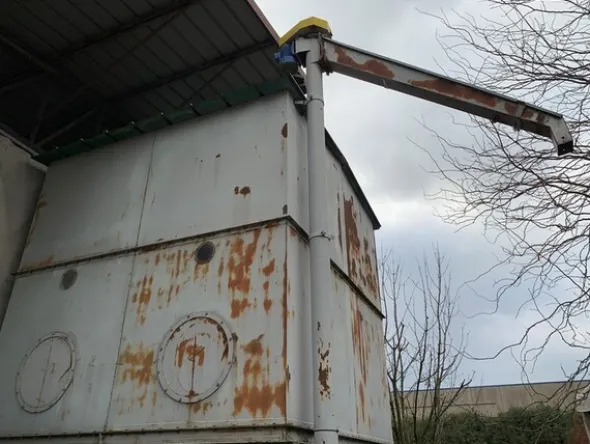 65#6109 Silos