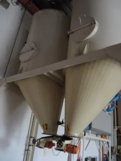 60#2536 Silos