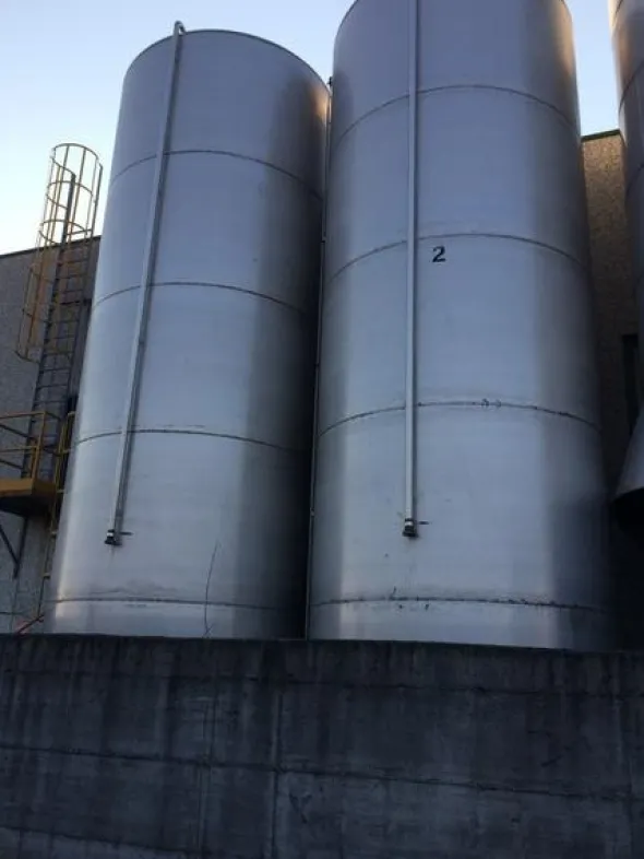 51#3232 Silos