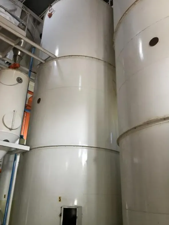 63#2536 Silos di stoccaggio