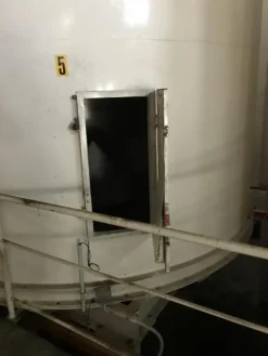 63#2536 Silos di stoccaggio