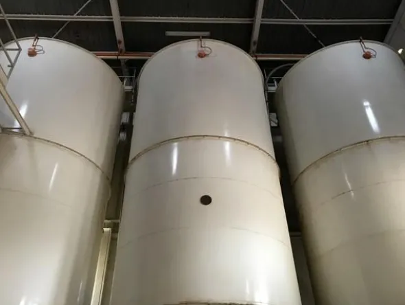 63#2536 Silos di stoccaggio