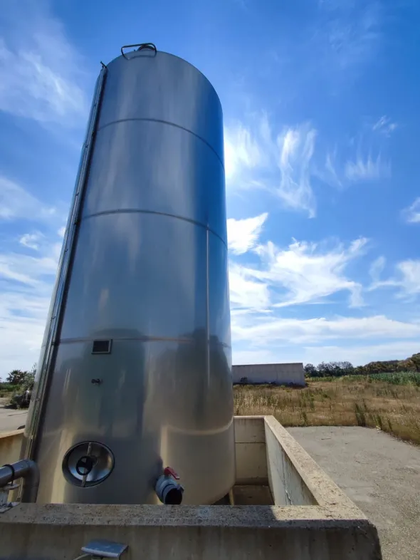 SILOS IN ACCIAIO INOX 30 m³ – METALPUGLIA (Anno 2011)