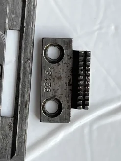 Singer placca 12438 + 12436