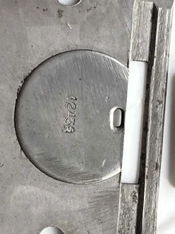 Singer placca 12438 + 12436