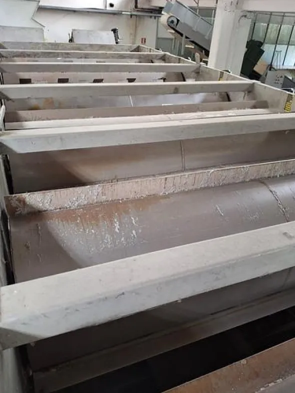 SINK-FLOAT SEPARATION TANK